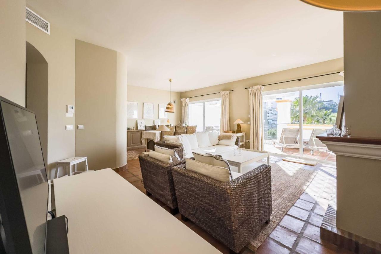 92-apartment With Fantastic Views, Miraflores, Mijas Apartment *